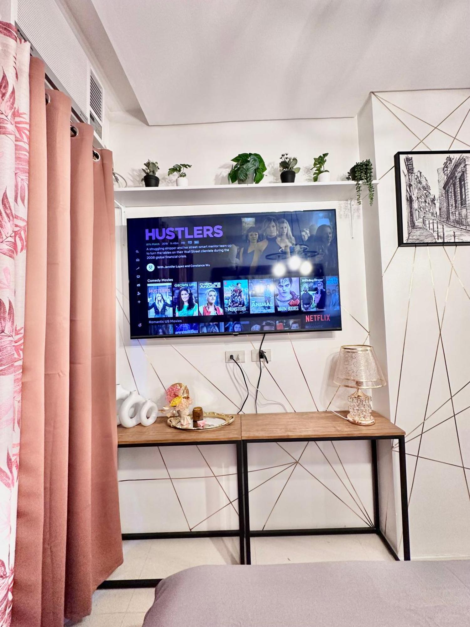 Aesthetic One Bedroom Beside Sm W Pool, Wifi And Netflix Cagayan de Oro Exterior photo