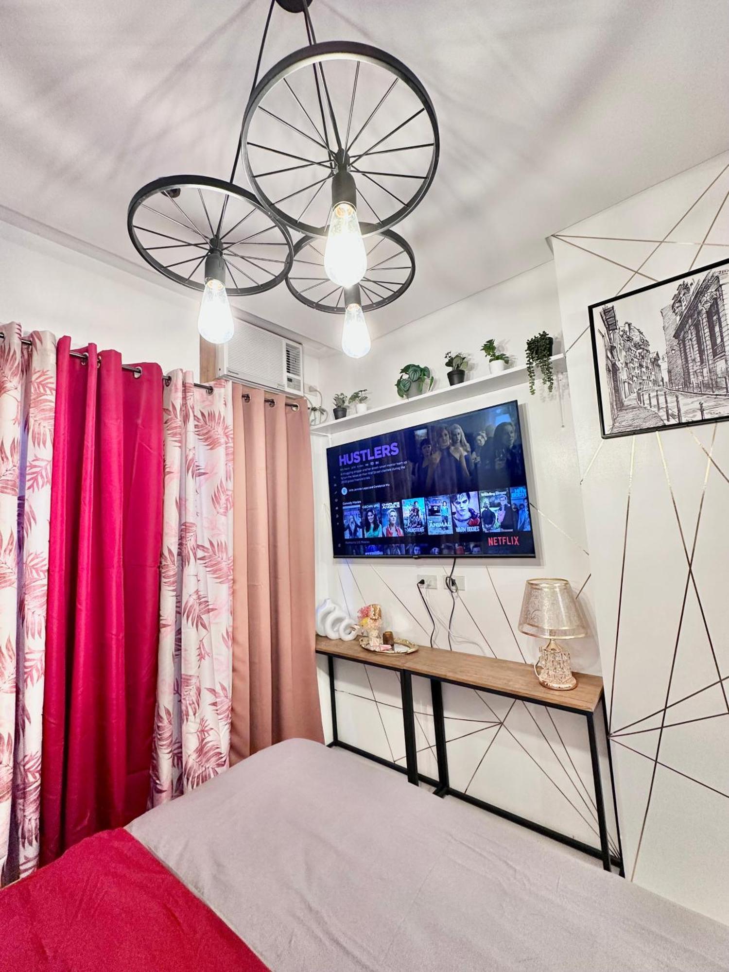 Aesthetic One Bedroom Beside Sm W Pool, Wifi And Netflix Cagayan de Oro Exterior photo